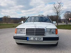 Mercedes 230