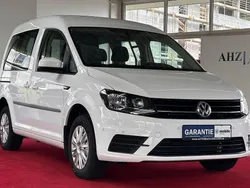 Weiß Gebraucht 2018 VW Caddy Trendline Van / Kleinbus | 15.999 € (Fairer Preis)