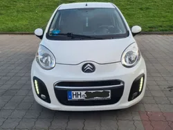 Weiß Gebraucht 2014 Citroën C1 Kleinwagen | 2.600 € (Fairer Preis)