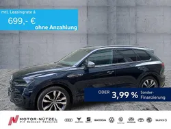 Moonlight blue perleffekt Gebraucht 2021 VW Touareg R-line SUV | 50.990 € (Fairer Preis)