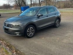 Grau Gebraucht 2019 VW Tiguan Comfortline SUV | 20.850 € (Guter Preis)