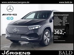 Schwarz metalliclack kosmosschwarz Gebraucht 2024 Mercedes EQA300 Progressive SUV | 39.880 € (Teuer)