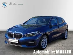 Blau Gebraucht 2022 BMW 120 Advantage Kleinwagen | 27.190 € (Fairer Preis)