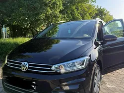 Schwarz Gebraucht 2017 VW Touran R-line Van / Kleinbus | 18.500 € (Superpreis)