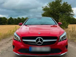 Rot Gebraucht 2017 Mercedes CLA220 Limousine | 15.700 € (Guter Preis)