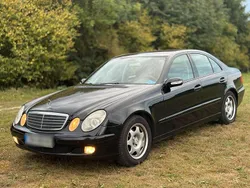 Schwarz Gebraucht 2006 Mercedes E220 Limousine | 3.150 €