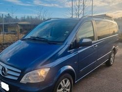 Blau Gebraucht 2013 Mercedes Viano Van / Kleinbus | 17.500 € (Guter Preis)