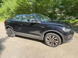 Schwarz Gebraucht 2021 VW T-Roc Cabriolet Active Cabrio | 25.400 € (Guter Preis)