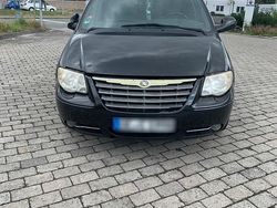 Schwarz Gebraucht 2004 Chrysler Voyager Van / Kleinbus | 600 € (Guter Preis)