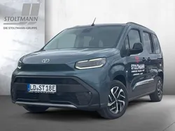 Blau Gebraucht 2025 Toyota Proace Verso City Kombi | 39.444 € (Etwas zu teuer)