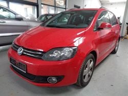 Rot Gebraucht 2012 VW Golf Plus Cross Comfortline Van / Kleinbus | 3.399 € (Superpreis)