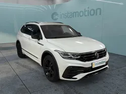 Weiß Gebraucht 2022 VW Tiguan Allspace R-line SUV | 37.156 € (Etwas zu teuer)