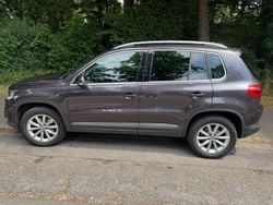 Grau Gebraucht 2015 VW Tiguan LOUNGE SUV | 12.500 € (Guter Preis)