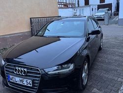 Schwarz Gebraucht 2012 Audi A4 S-Line Limousine | 9.499 € (Etwas zu teuer)