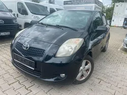 Schwarz Gebraucht 2006 Toyota Yaris Limousine | 3.300 € (Guter Preis)