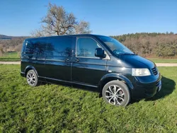 Schwarz Gebraucht 2009 VW T5 Van | 12.000 € (Etwas zu teuer)