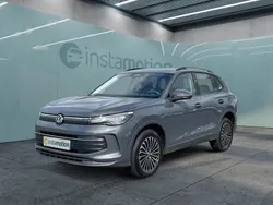 Grau Gebraucht 2024 VW Tiguan Life SUV | 41.195 €