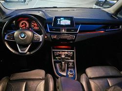 Schwarz Gebraucht 2017 BMW 218 Gran Tourer Luxury Line Van / Kleinbus | 12.999 € (Fairer Preis)