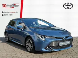 Blau Gebraucht 2020 Toyota Corolla Team Limousine | 20.880 € (Fairer Preis)