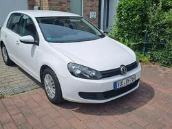 Weiß Gebraucht 2009 VW Golf VI Trendline Limousine | 4.150 € (Guter Preis)