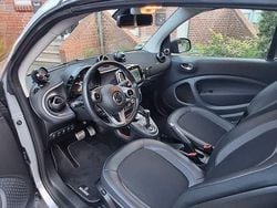 Schwarz Gebraucht 2017 Smart ForTwo Cabrio Brabus Cabrio | 21.600 € (Guter Preis)