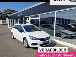 Weiß Gebraucht 2022 Opel Astra Elegance Kombi | 19.000 € (Guter Preis)
