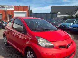 Rot Gebraucht 2009 Toyota Aygo Kleinwagen | 780 € (Fairer Preis)
