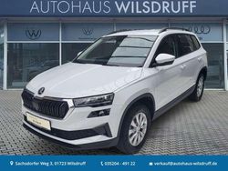Weiss Gebraucht 2024 Skoda Karoq Selection SUV | 28.250 € (Superpreis)