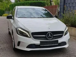 Weiß Gebraucht 2015 Mercedes A180 Urban Limousine | 14.400 € (Fairer Preis)