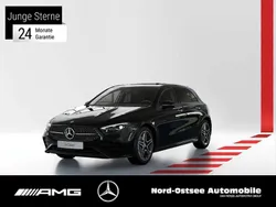 Metalliclack kosmosschwarz Gebraucht 2024 Mercedes A200 AMG Limousine | 33.490 € (Fairer Preis)