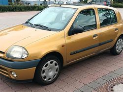 Gebraucht 1999 Renault Clio II Kleinwagen | 350 € (Guter Preis)