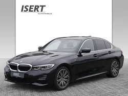 Schwarz Gebraucht 2022 BMW 320 M Sport Limousine | 35.780 € (Fairer Preis)