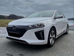 Weiß Gebraucht 2019 Hyundai Ioniq Premium Limousine | 14.550 € (Fairer Preis)