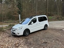 Weiß Gebraucht 2014 Citroën Berlingo Van / Kleinbus | 5.700 € (Guter Preis)