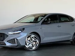 Grau Gebraucht 2024 Hyundai i30 N Line Kleinwagen | 25.470 € (Fairer Preis)