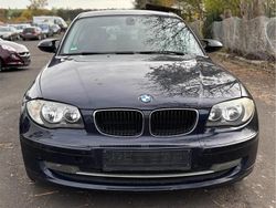 Blau Gebraucht 2009 BMW 118 Kleinwagen | 1.400 € (Guter Preis)