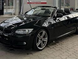 Schwarz Gebraucht 2013 BMW 330 Cabriolet Performance Cabrio | 14.900 € (Guter Preis)