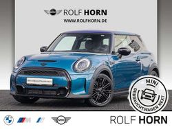 Blau Gebraucht 2021 Mini Cooper S Classic Kleinwagen | 24.240 € (Guter Preis)