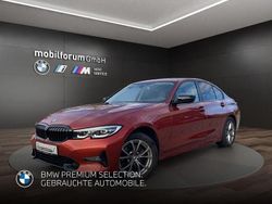 Orange Gebraucht 2021 BMW 320 Sport Line Limousine | 29.910 € (Guter Preis)