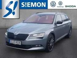 Grau Gebraucht 2018 Skoda Superb SportLine Kombi | 19.580 € (Fairer Preis)