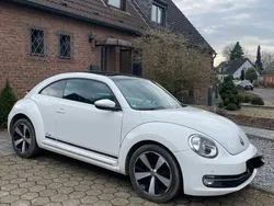 Weiß Gebraucht 2014 VW Beetle Cup Limousine | 9.850 € (Guter Preis)