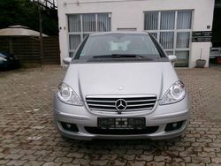 Grau Gebraucht 2007 Mercedes A170 Van / Kleinbus | 2.290 € (Fairer Preis)