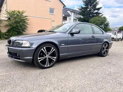 Grau Gebraucht 2003 BMW 318 Limousine | 2.999 € (Etwas zu teuer)