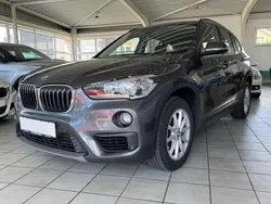 Mineralgrau (metallic) Gebraucht 2018 BMW X1 SUV | 21.980 € (Fairer Preis)