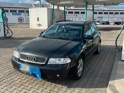 Schwarz Gebraucht 1999 Audi A4 Kombi | 1.050 € (Fairer Preis)