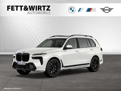 Weiss Gebraucht 2024 BMW X7 M Sport SUV | 98.900 € (Superpreis)