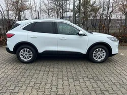 Weiß Gebraucht 2022 Ford Kuga Titanium SUV | 22.890 € (Guter Preis)