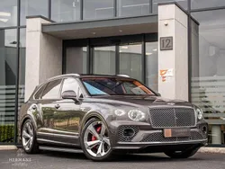 Grau Gebraucht 2022 Bentley Bentayga Mulliner SUV | 164.950 €
