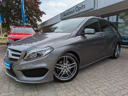 Grau Gebraucht 2018 Mercedes B200 AMG line Van / Kleinbus | 16.990 € (Fairer Preis)