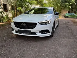 Weiß Gebraucht 2018 Opel Insignia Exklusiv Limousine | 20.000 € (Fairer Preis)